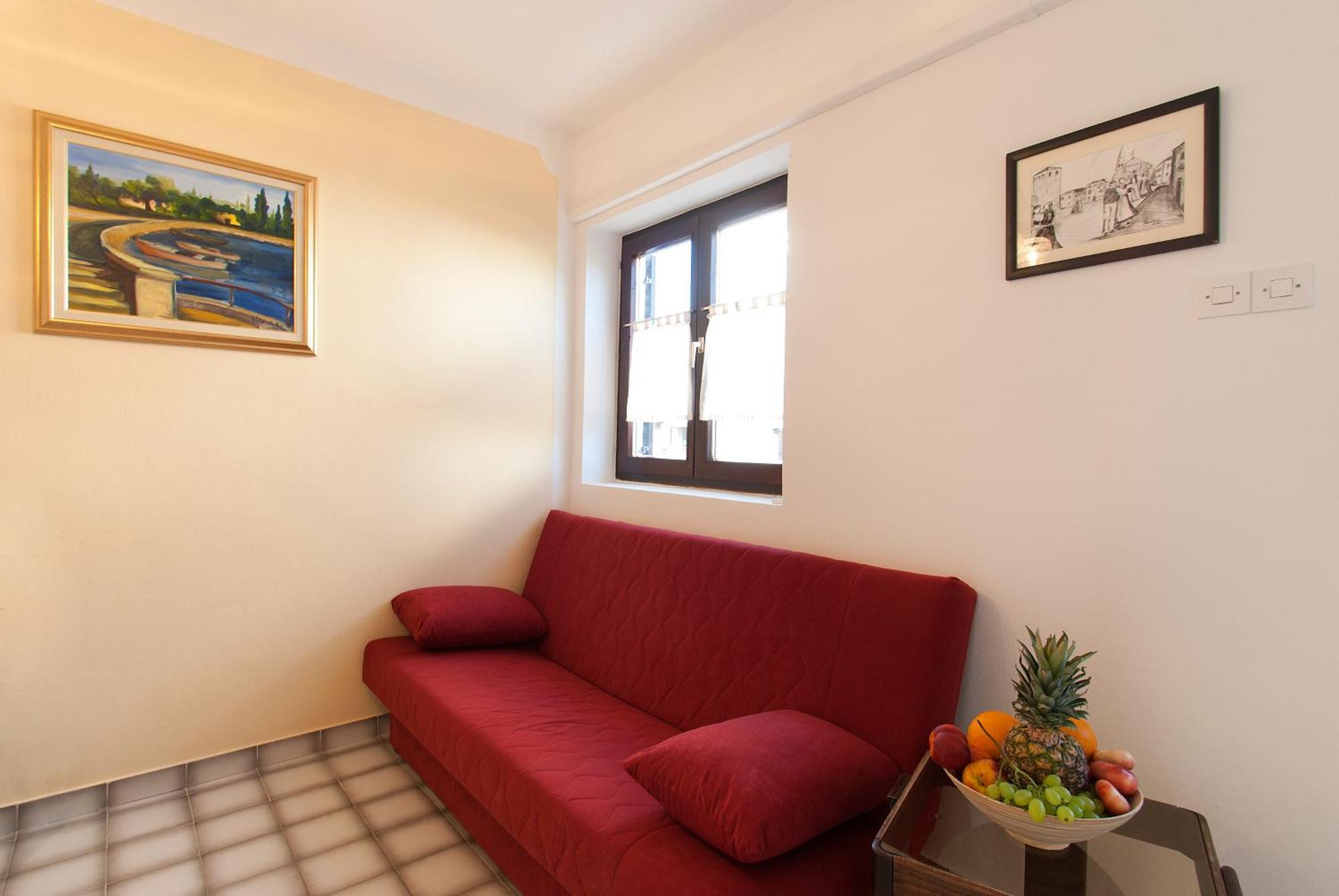 Weis Apartments ロヴィニ 部屋 写真
